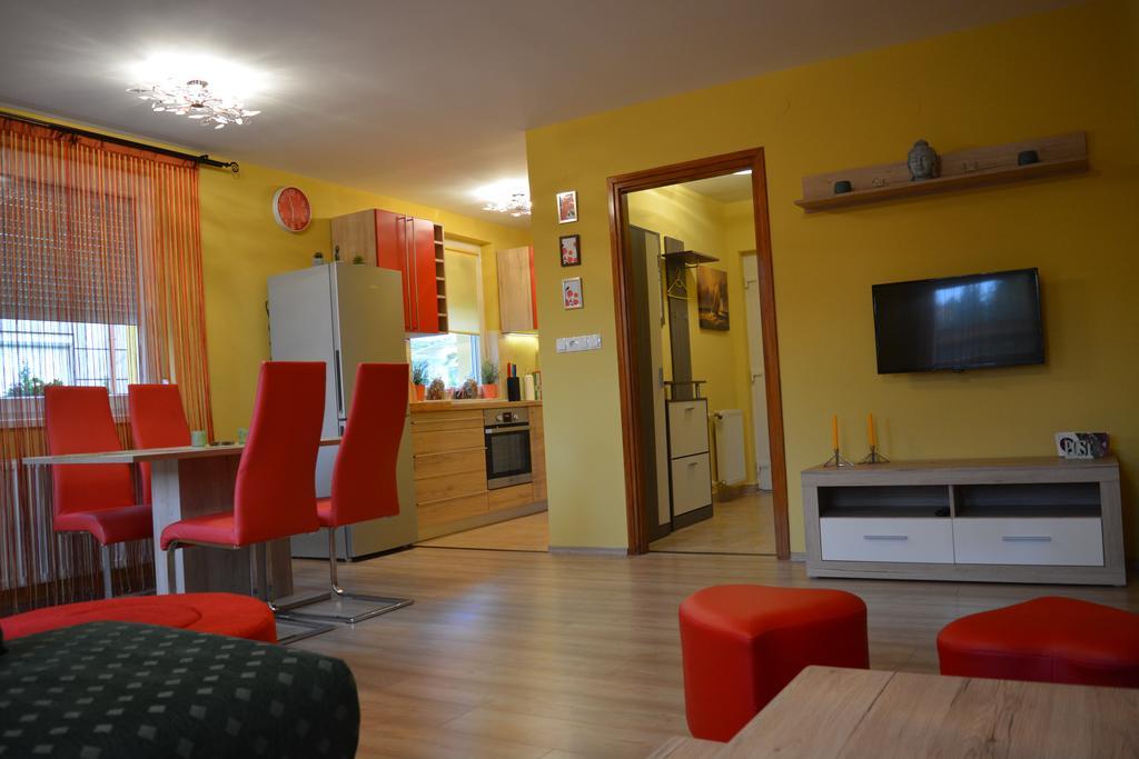 Salve Apartment Heviz Exterior photo