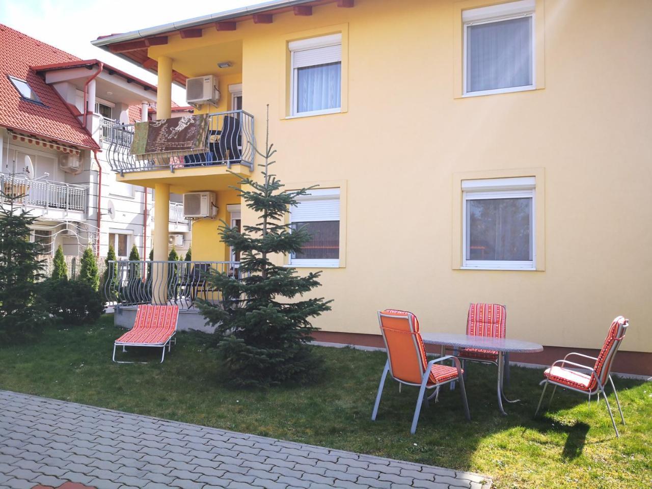 Salve Apartment Heviz Exterior photo